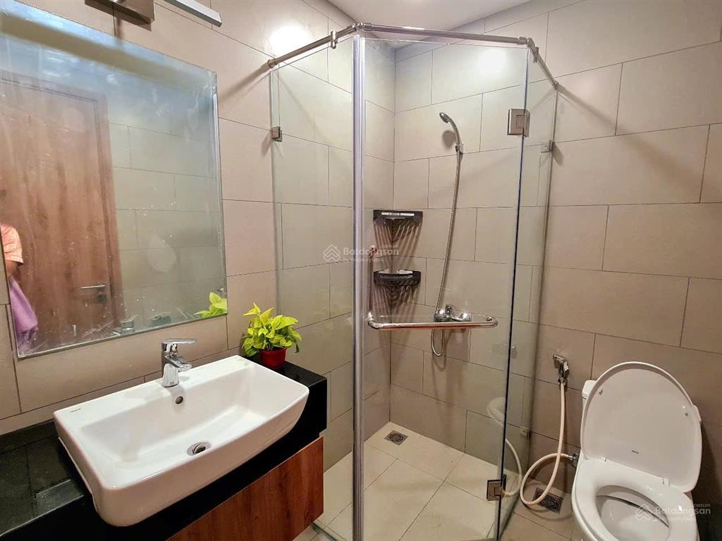 Cho thuê 2pn 2wc 69m2 full nội thất giá 15 triệu (free pql ) cc the glory tp mới bd