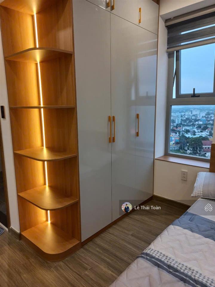 Cho thuê 2pn 2wc 71m2 căn góc rẻ tòa full nội thất như hình giá 10 triệu cc happy one central