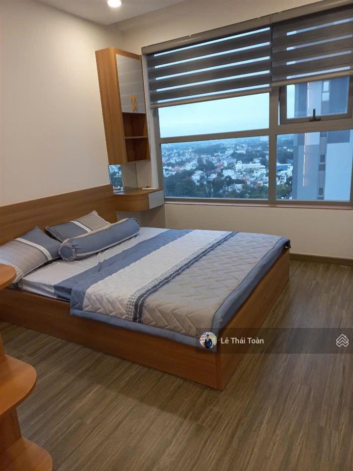 Cho thuê 2pn 2wc 71m2 căn góc rẻ tòa full nội thất như hình giá 10 triệu cc happy one central