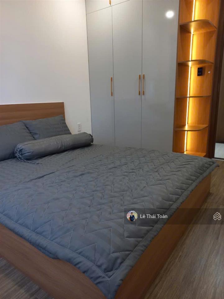 Cho thuê 2pn 2wc 71m2 căn góc rẻ tòa full nội thất như hình giá 10 triệu cc happy one central