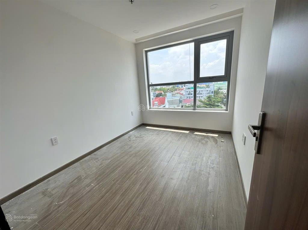 Kẹt tiền hạ giá bán nhanh 3pn 93m2 góc giá 3.4 tỷ(rẻ nhất thị trường) cc happy one central tdm