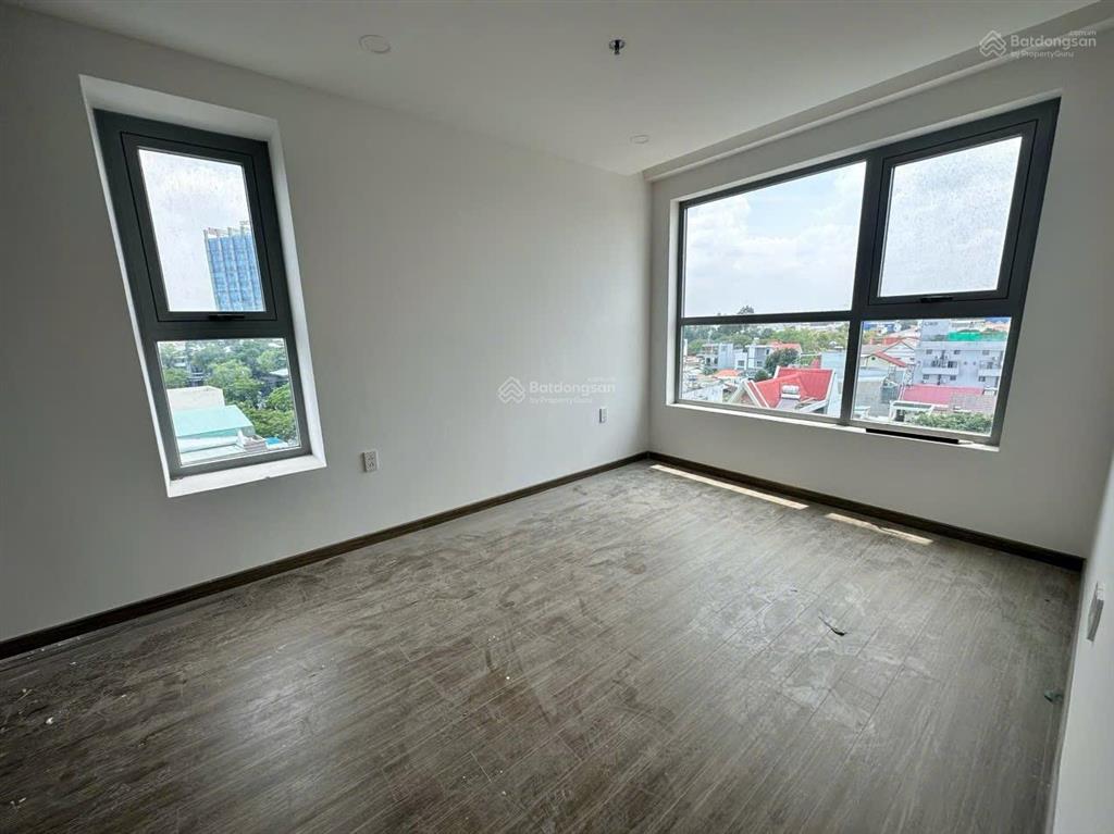 Kẹt tiền hạ giá bán nhanh 3pn 93m2 góc giá 3.4 tỷ(rẻ nhất thị trường) cc happy one central tdm