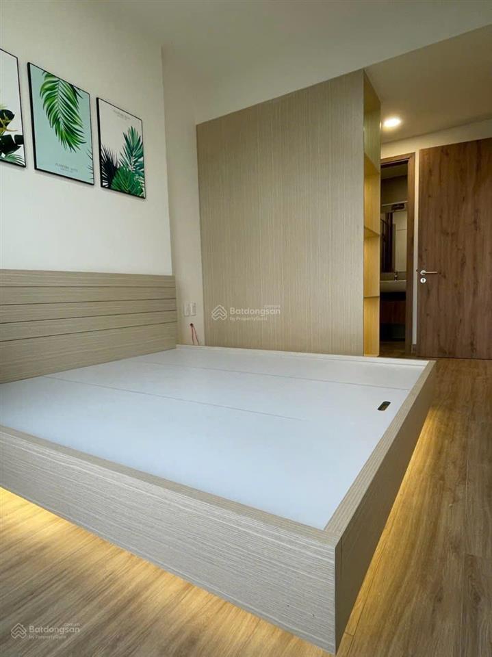 Bán căn 2pn 2wc 69.5m2 full nội thất như hình giá 3.3 tỷ (sẵn hd thuê 15 triệu/ tháng) the glory