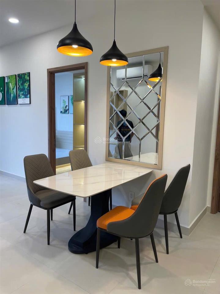 Bán căn 2pn 2wc 69.5m2 full nội thất như hình giá 3.3 tỷ (sẵn hd thuê 15 triệu/ tháng) the glory