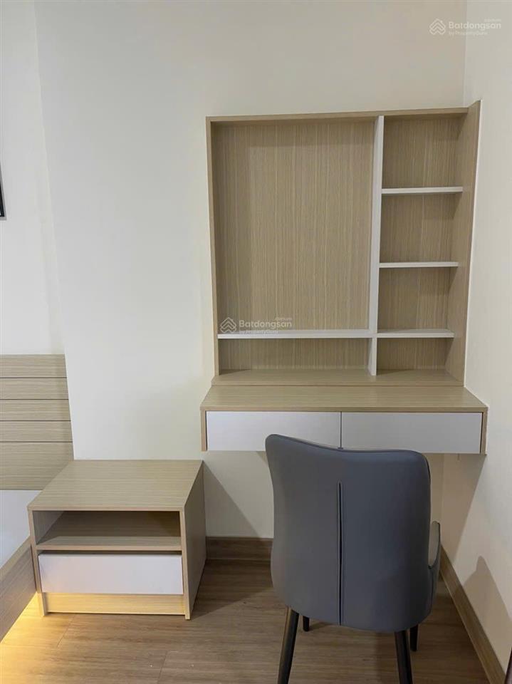 Bán căn 2pn 2wc 69.5m2 full nội thất như hình giá 3.3 tỷ (sẵn hd thuê 15 triệu/ tháng) the glory