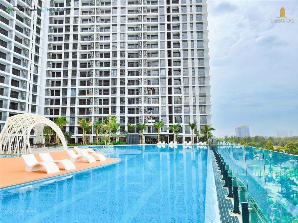 Bán căn 2pn 67,5m2 căn góc 2.85 tỷ full nội thất sẵn hd thuê 13 triệu/tháng. cc the glory tp mới bd