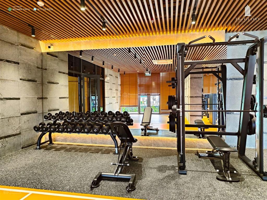 Bán căn 2pn 67,5m2 căn góc 2.85 tỷ full nội thất sẵn hd thuê 13 triệu/tháng. cc the glory tp mới bd