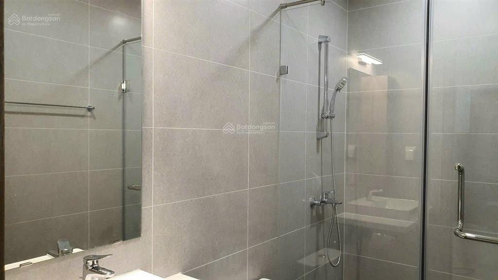 Bán căn 2pn góc full nội thất như hình tầng trung giá 3.4 tỷ (hỗ trợ cho thuê 15  17 triệu/ tháng)