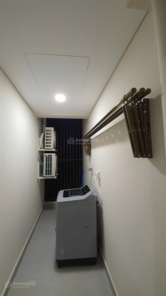 Bán căn 2pn góc full nội thất như hình tầng trung giá 3.4 tỷ (hỗ trợ cho thuê 15  17 triệu/ tháng)