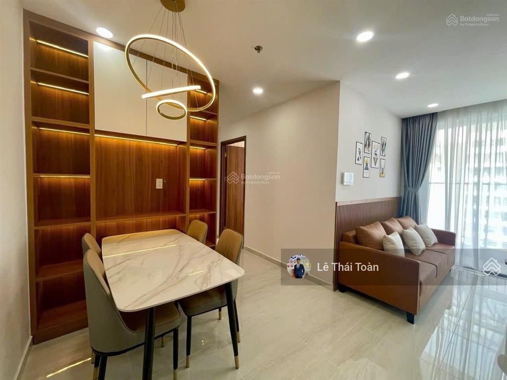 Một căn duy nhất 2pn 70m2 giá 2.550 tỷ tầng cao view đẹp . bank hỗ trợ 70%