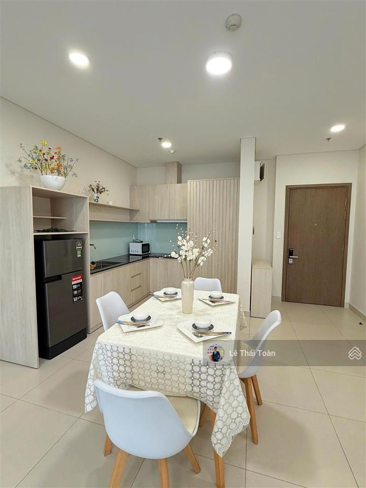 Cho thuê 2pn 2wc 86m2 giá 17 triệu (bao pql) full nội thất như hình chung cư sora gadens 2