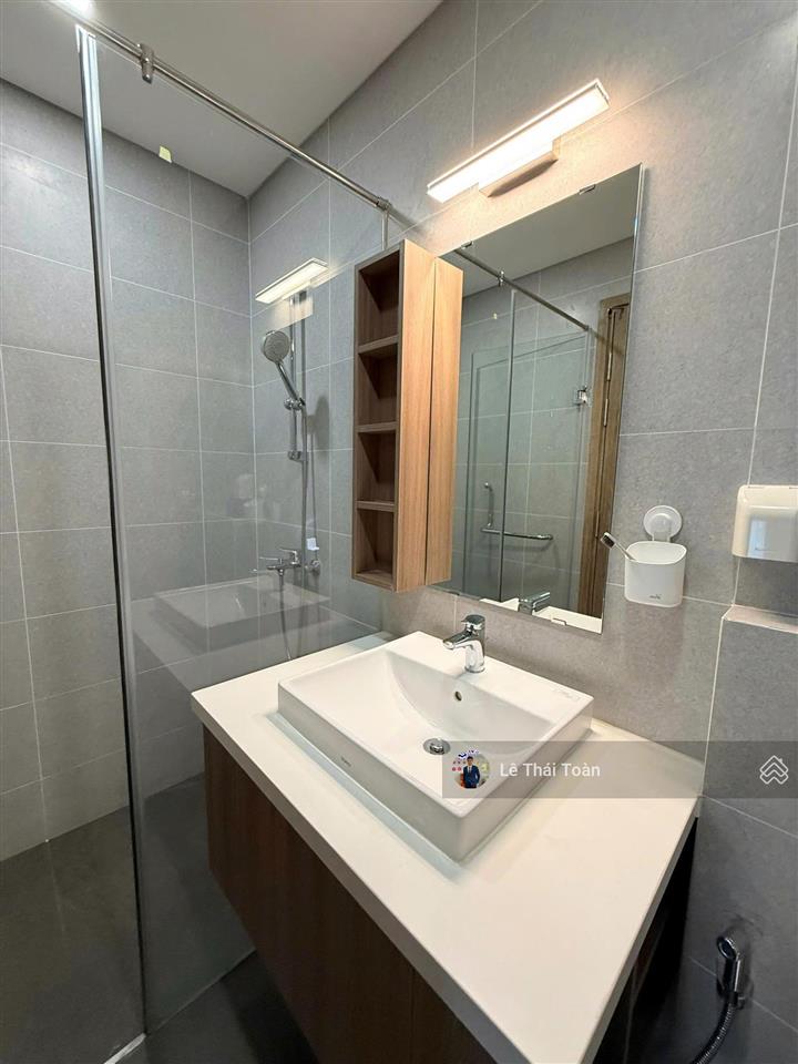 Cho thuê 2pn 2wc 86m2 giá 17 triệu (bao pql) full nội thất như hình chung cư sora gadens 2