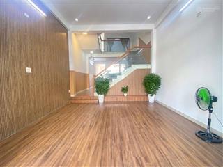 Chính chủ gửi bán nhà 3 tầng 3 mê mt đường lê thiệt,p hòa khánh.đà nẵng