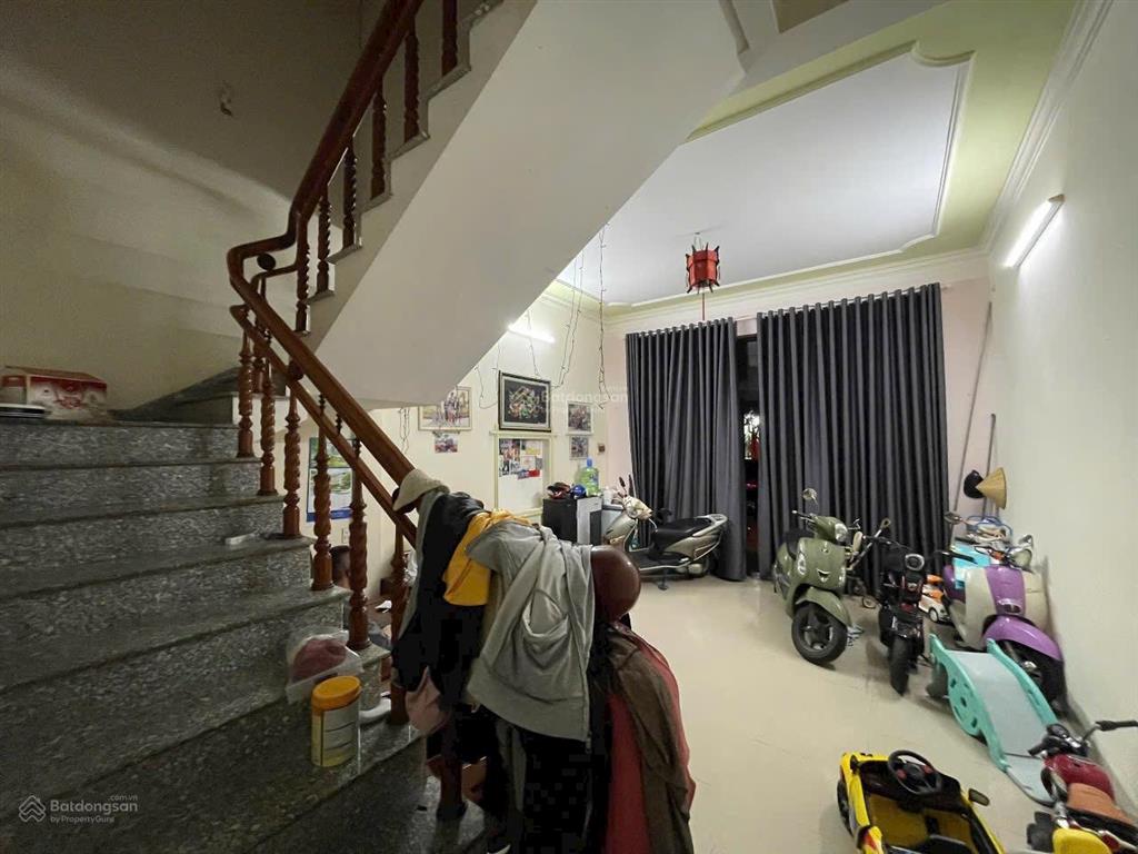 Chính chủ gửi bán nhà 2 tầng mt đường hòa minh 20, p hoà minh, quận liên chiểu. đà nẵng