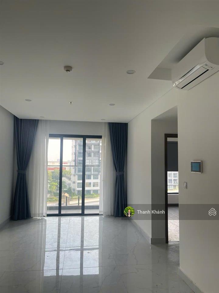 Bán căn alnata plus 2pn, 2wc view công viên tầng 5 giá 6ty5 102%. hướng cửa đông nam