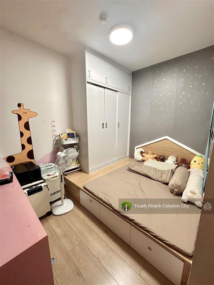 Hot  căn 2pn 84m2, 2pn, 2wc, 1 kho, 1 ban công, khu emerald  celadon city, giá bán 6 tỷ 3 có tl