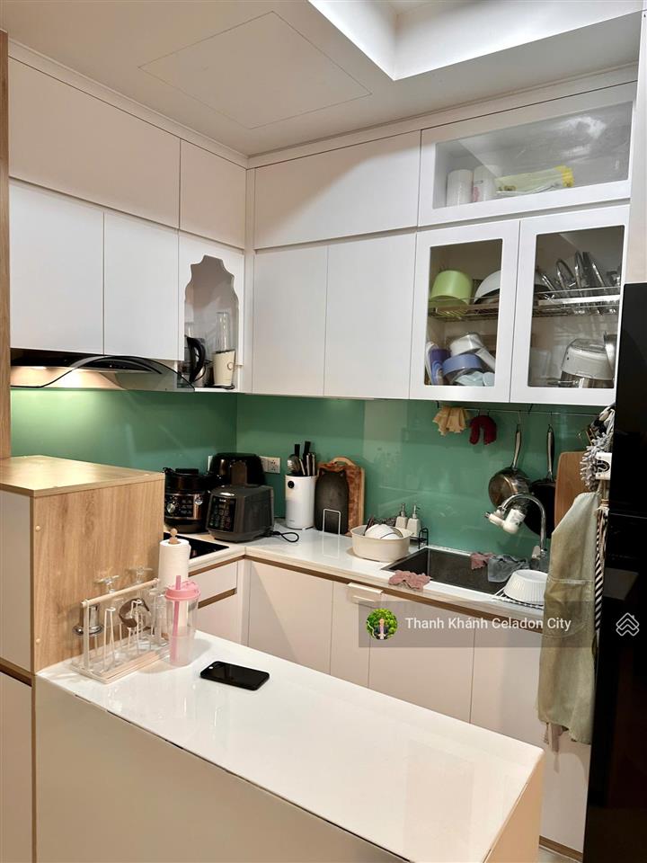 Hot  căn 2pn 84m2, 2pn, 2wc, 1 kho, 1 ban công, khu emerald  celadon city, giá bán 6 tỷ 3 có tl