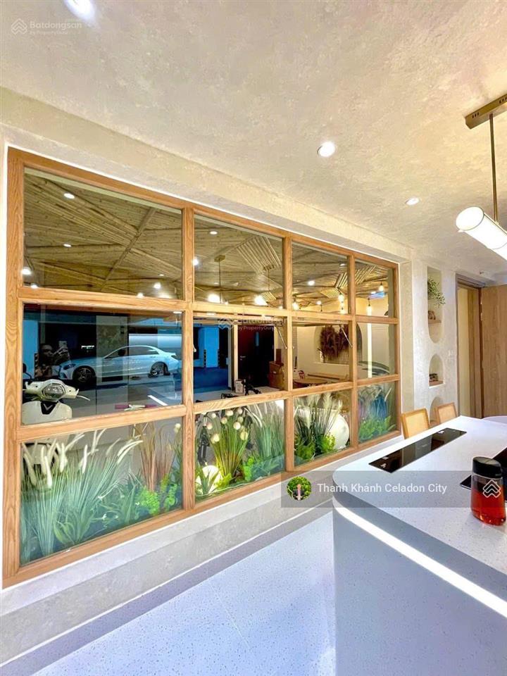Bán căn sky linked villa  3pn + 1 2wc, giá bán 13tỷ8  căn hộ xe hơi chạy lên tận nhà celadon city