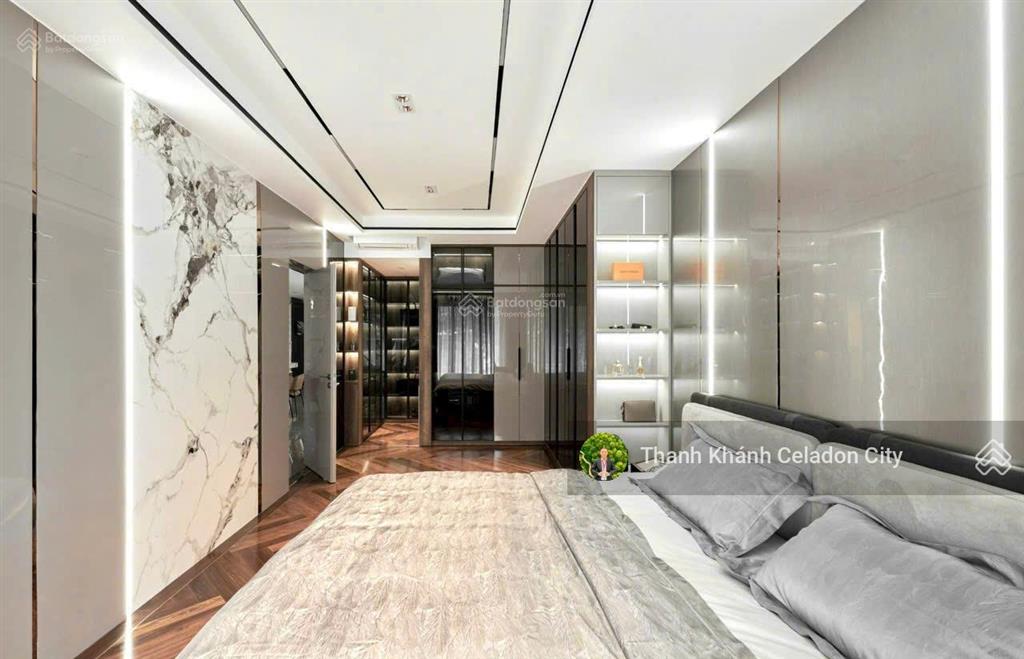 Bán căn sky linked villa  3pn + 1 2wc, giá bán 13tỷ8  căn hộ xe hơi chạy lên tận nhà celadon city