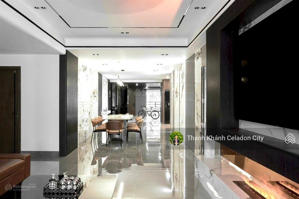 Bán căn sky linked villa  3pn + 1 2wc, giá bán 13tỷ8  căn hộ xe hơi chạy lên tận nhà celadon city