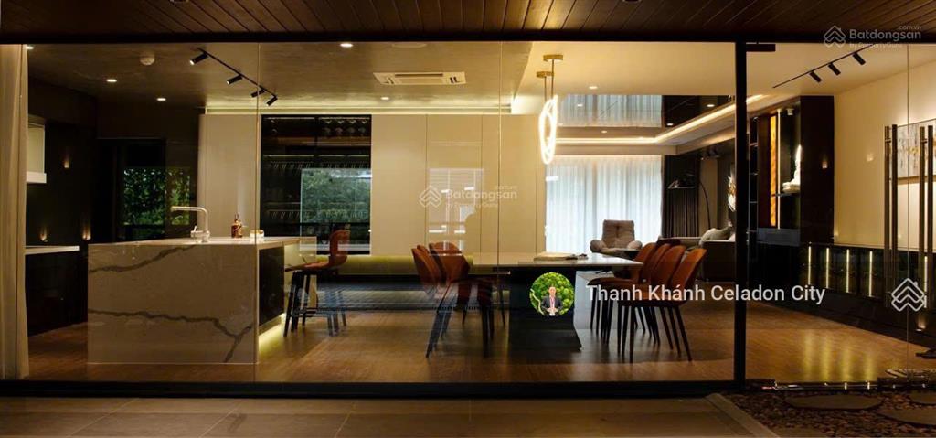 Bán căn sky linked villa  3pn + 1 2wc, giá bán 13tỷ8  căn hộ xe hơi chạy lên tận nhà celadon city