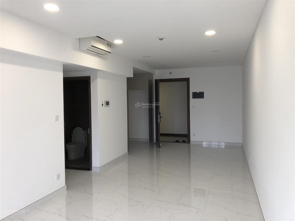 Hót  bán căn diamond brilliant 141m2  3pn + 1  giá 10tỷ tầng 9. full nội thất, bancon đông bắc