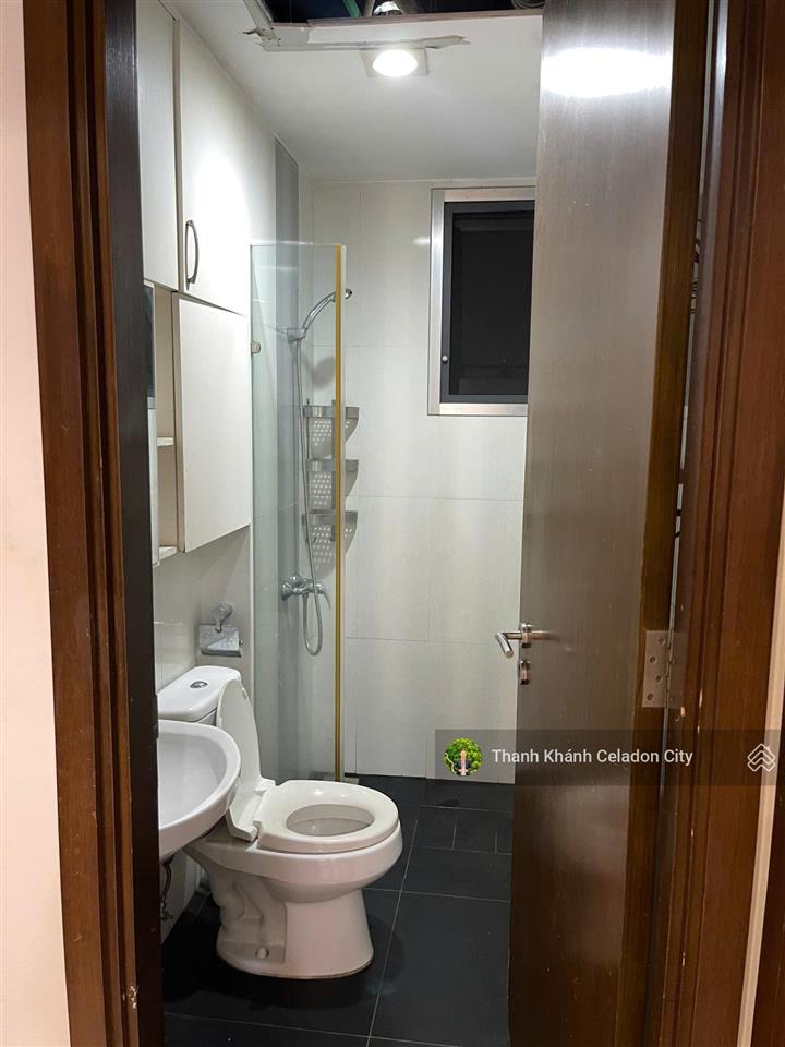 Chủ thân gửi bán căn 2pn block e  ruby, dt 68m2  h đông nam  đã có sổ hồng  giá bán 4tỷ550  tl