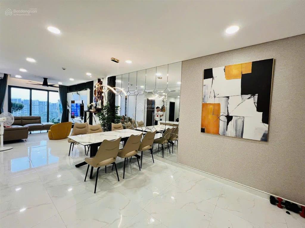 Bán căn hộ 2pn + 2wc 70m2 tại xi grand court, 5 tỷ, q10, hcm chính chủ hot!