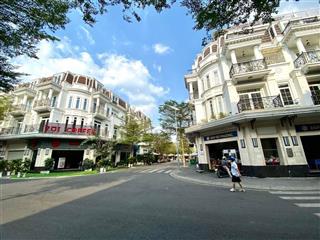 Bán nhà cityland center hills gò vấp  mặt tiền 18m cực đẹp, trệt lửng 3 lầu, 4pn, giá 17.6 tỷ tl