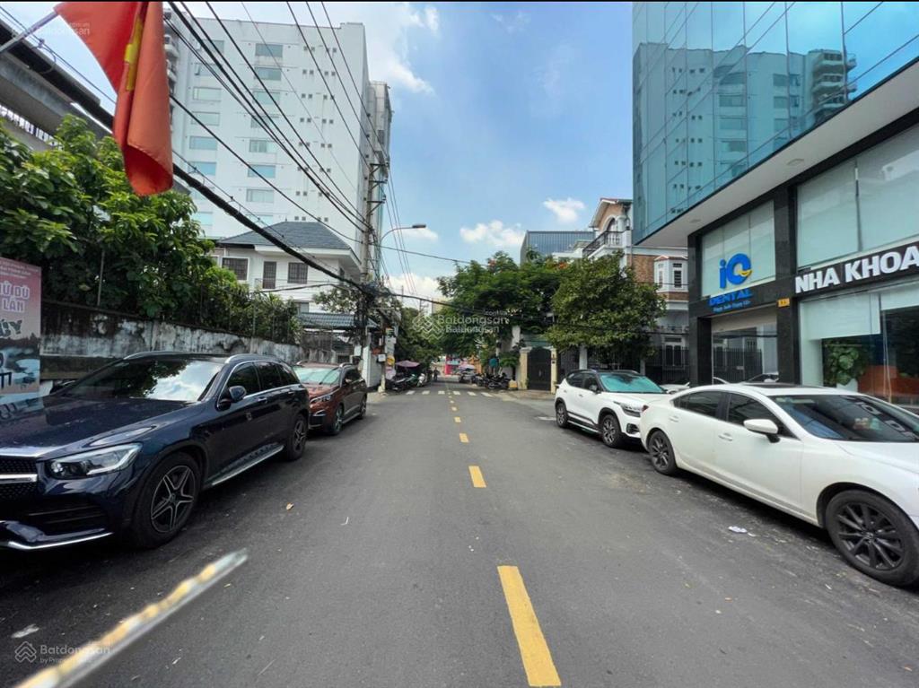 Bán nhà mặt tiền phan bội châu 8,8m x 13m p. 2, bình thạnh có vỉa hè gần chợ bà chiểu