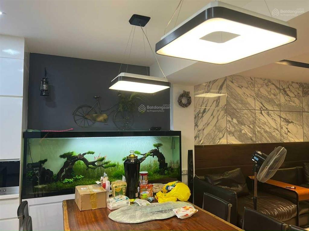 Bán nhà khu nội bộ. vào ở ngay xd 7x15m, hầm lửng 3 lầu nhà thông minh, cây cối xanh mát