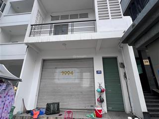 Bán nhà mặt tiền cộng hòa, p.4, tân bình 3 tầng, ngay lăng cha cả . giá tốt chỉ 22 tỷ tl