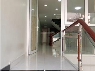 Tòa nhà 28 phòng full nội thất ngay phổ quang  hđ thuê 110tr  gần sân bay, giá chỉ 28.5 tỷ