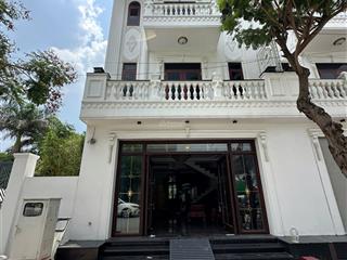 Bán gấp nhà mặt phố 6 tỷ, 101m2 đẹp tại đinh đức thiện, xã phước lý, cần giuộc, long an