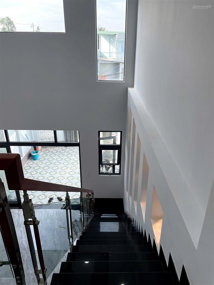 Bán nhà 1 trệt 1 lửng gần khu công nghiệp  gần khu đô thị 5 sao  giá chỉ