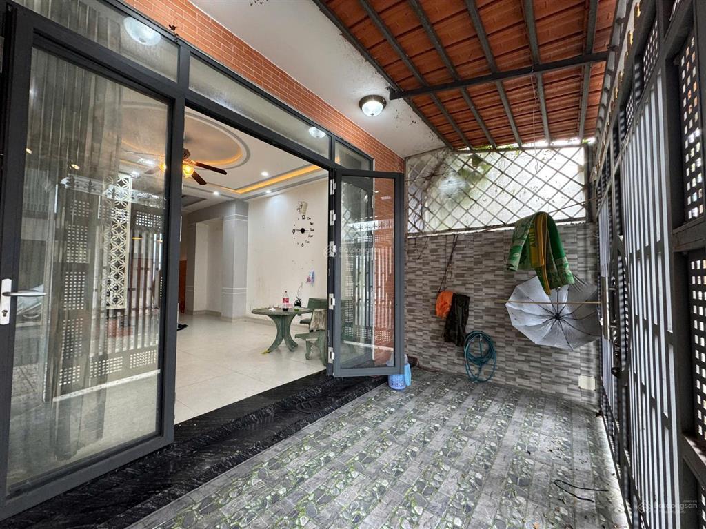 Cho thuê nhà kđt năm sao 1 phước lý cần giuộc long an  full nội thất  9tr