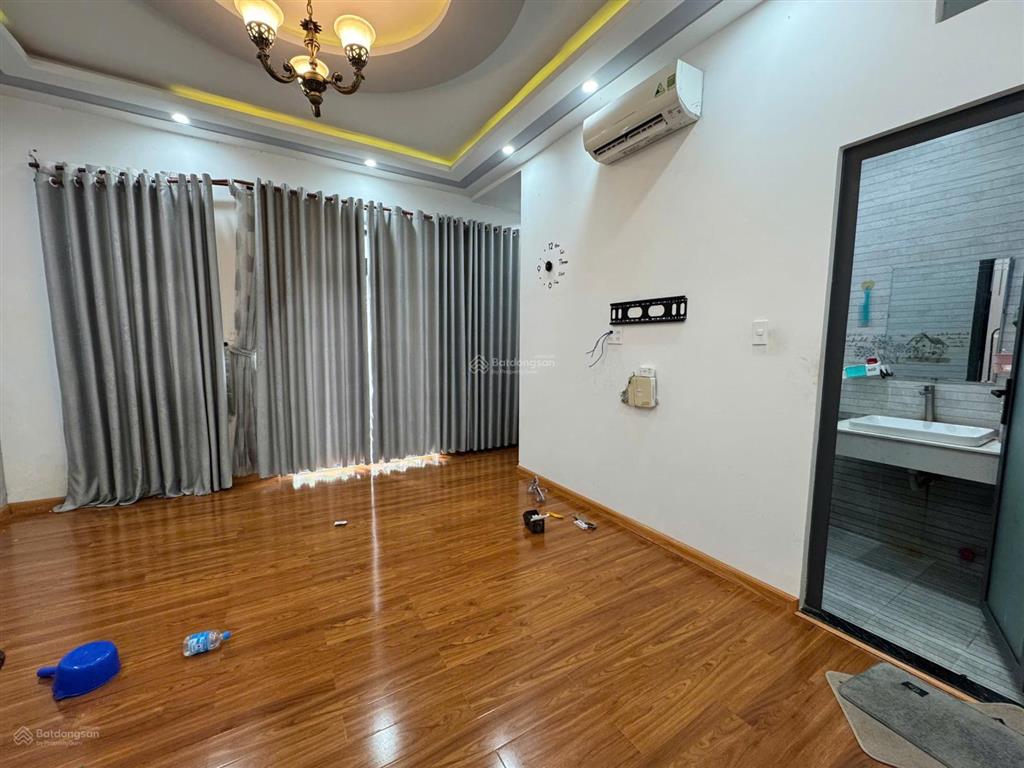 Cho thuê nhà kđt năm sao 1 phước lý cần giuộc long an  full nội thất  9tr