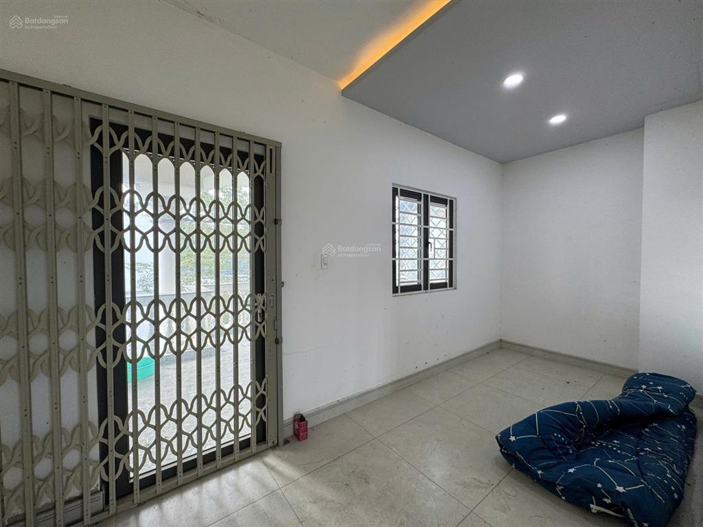 Cho thuê nhà kđt năm sao 1 phước lý cần giuộc long an  full nội thất  9tr