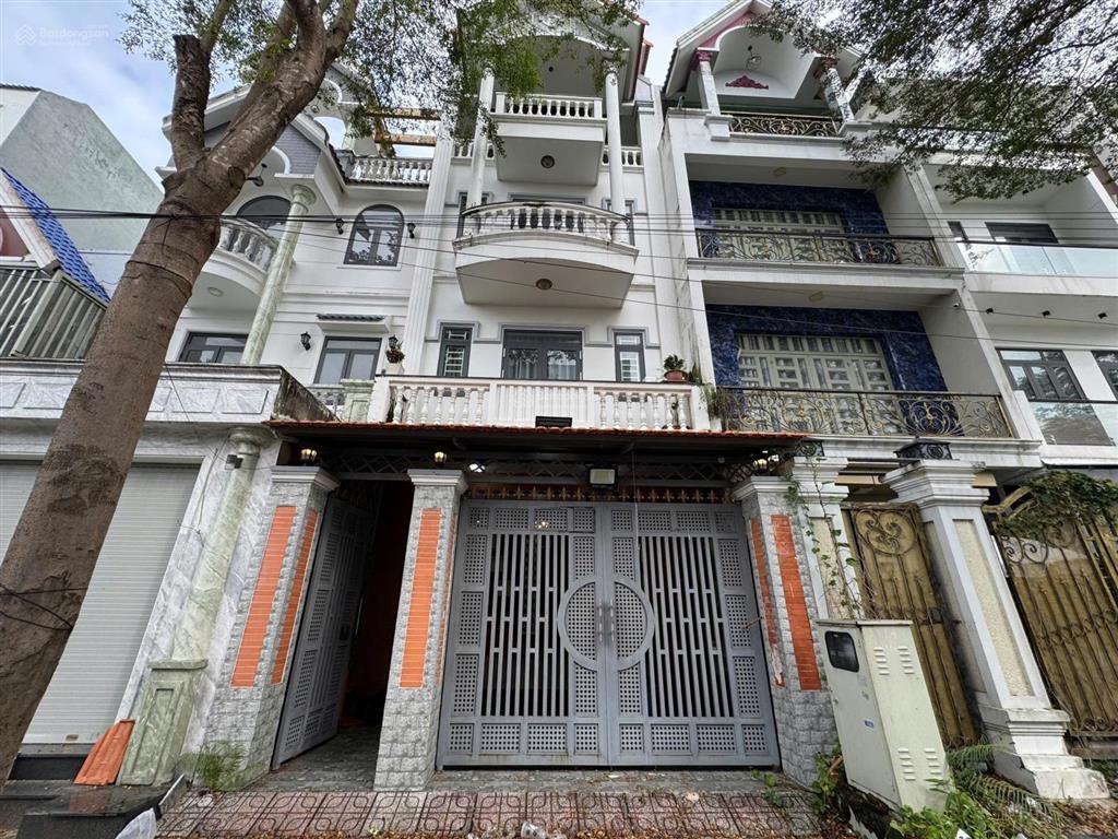 Cho thuê nhà kđt năm sao 1 phước lý cần giuộc long an  full nội thất  9tr