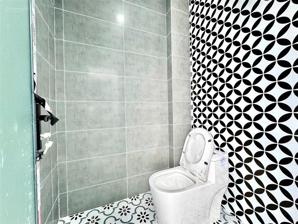 Bán nhà the sol city chợ hưng long giá 5,4 tỷ