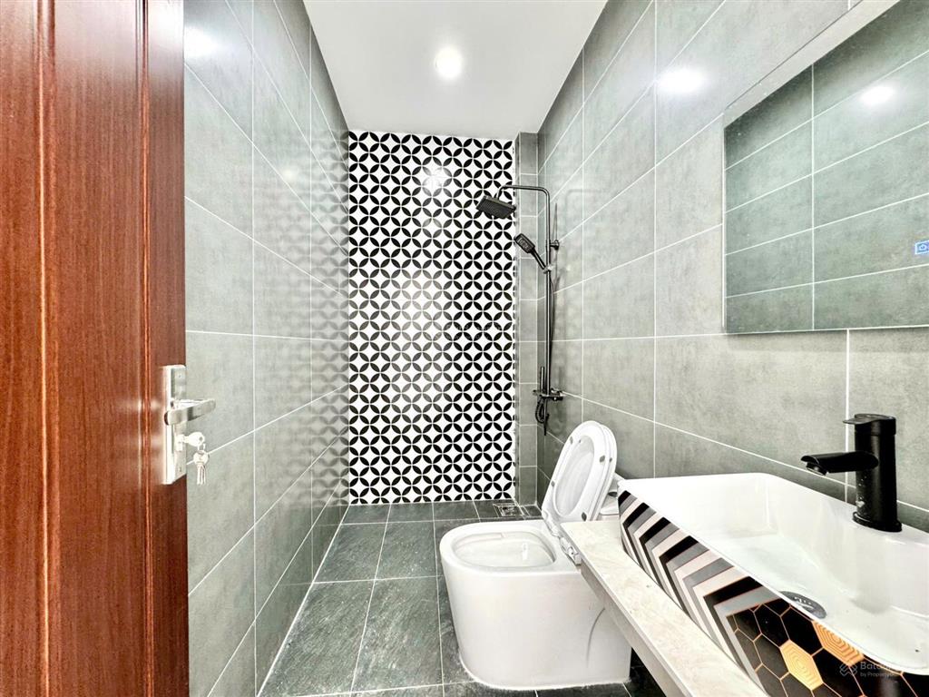 Bán nhà the sol city chợ hưng long giá 5,4 tỷ