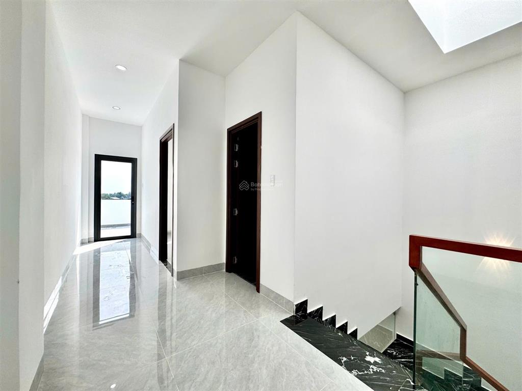 Bán nhà the sol city chợ hưng long giá 5,4 tỷ