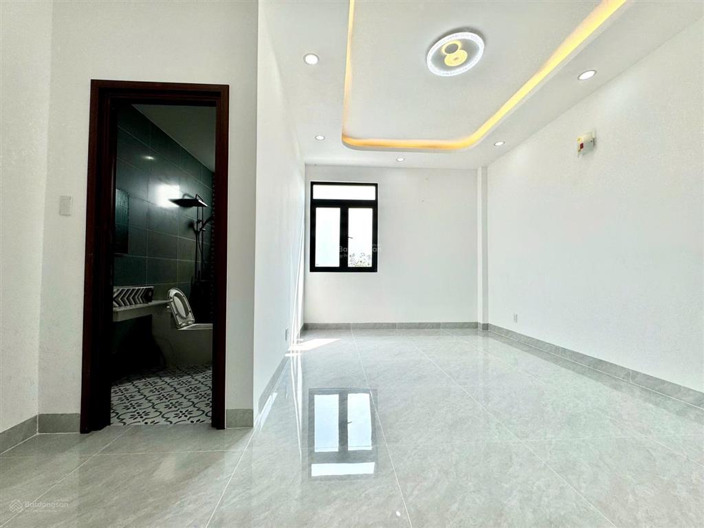 Bán nhà the sol city chợ hưng long giá 5,4 tỷ