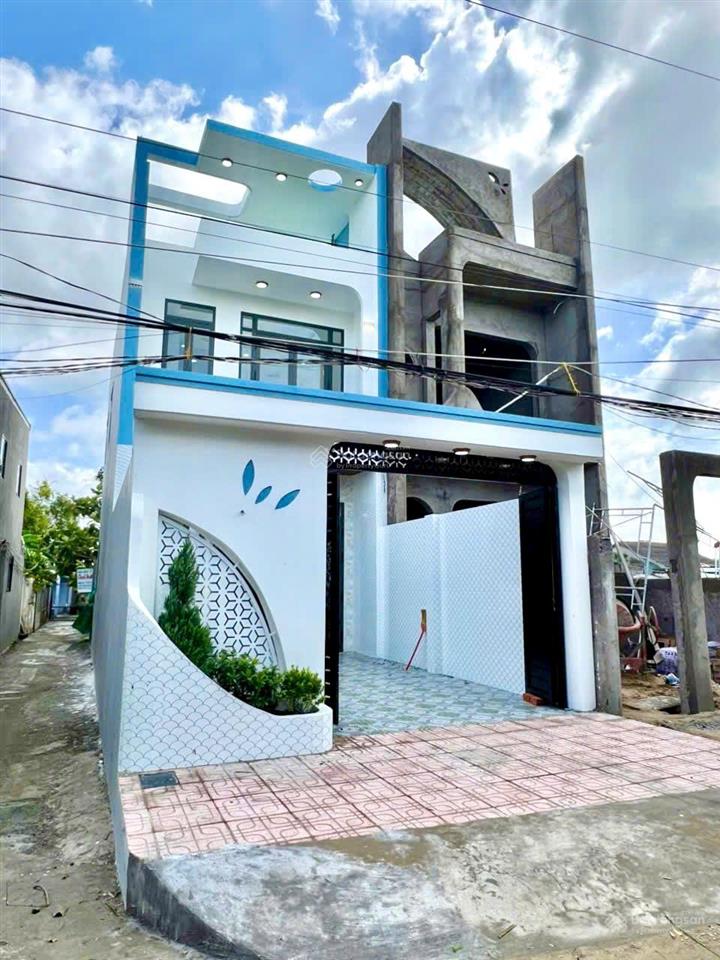 Căn góc 2 mặt tiền nhựa 7m gần kcn cầu tràm giá rẻ 2,650 tỷ