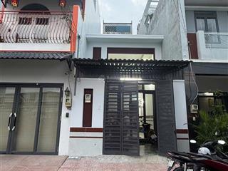 Bán nhà trệt lầu lững đường 8m  cuối lê văn việt  ltm q9 ( cũ )