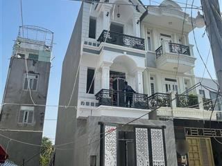 Bán nhà 1 trệt 2 lầu  trung tâm tăng nhơn phú b q9 / đường 8m  4pn 3wc