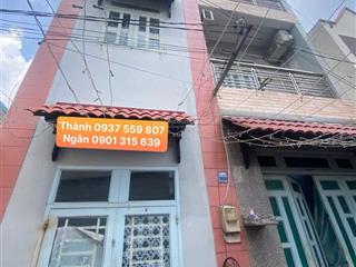 Ngộp ra gấp nhà 4,9 tỷ  126.7m2 sàn 3 tầng  ngay đỗ xuân hợp  phước long b, q9