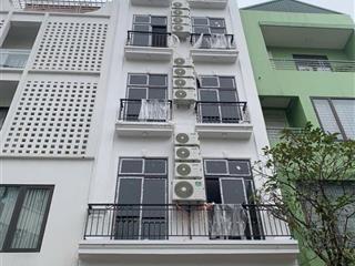 Tòa ccmn dòng tiền cao yên nghĩa, gần đh phenika, kiểm sát. 120m2*7t, 30pkk, thang máy. giá 16,5 tỷ