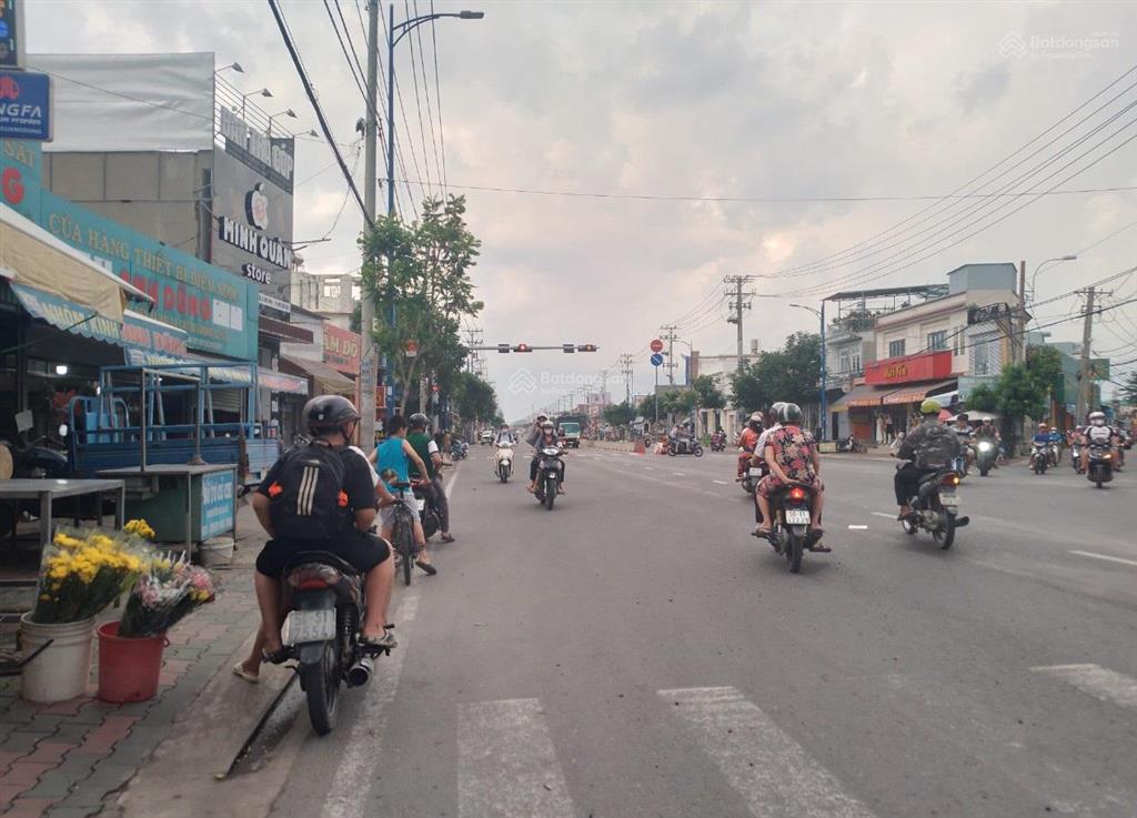 Xưởng 448m2 có 40 tỷ mặt tiền đặng thúc vịnh đông thạnh hóc môn tp. hồ chí minh