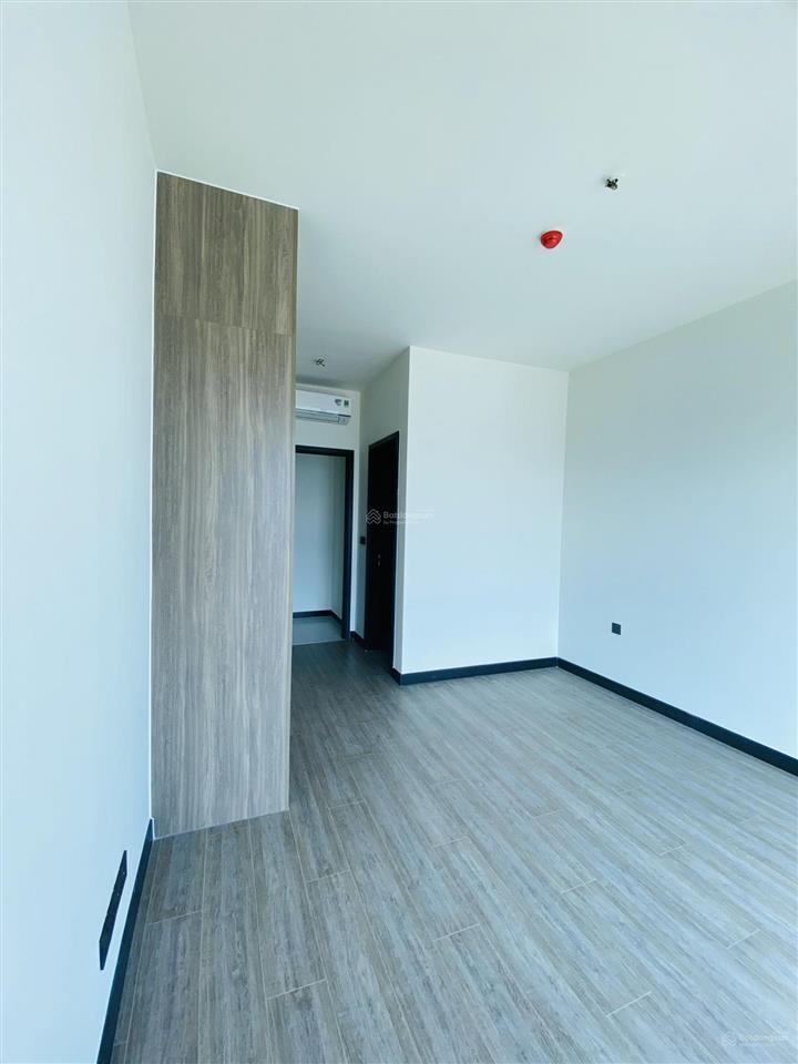 Cho thuê 2pn de la sol 84m2 ntcb giá 20 triệu  0773 821 ***